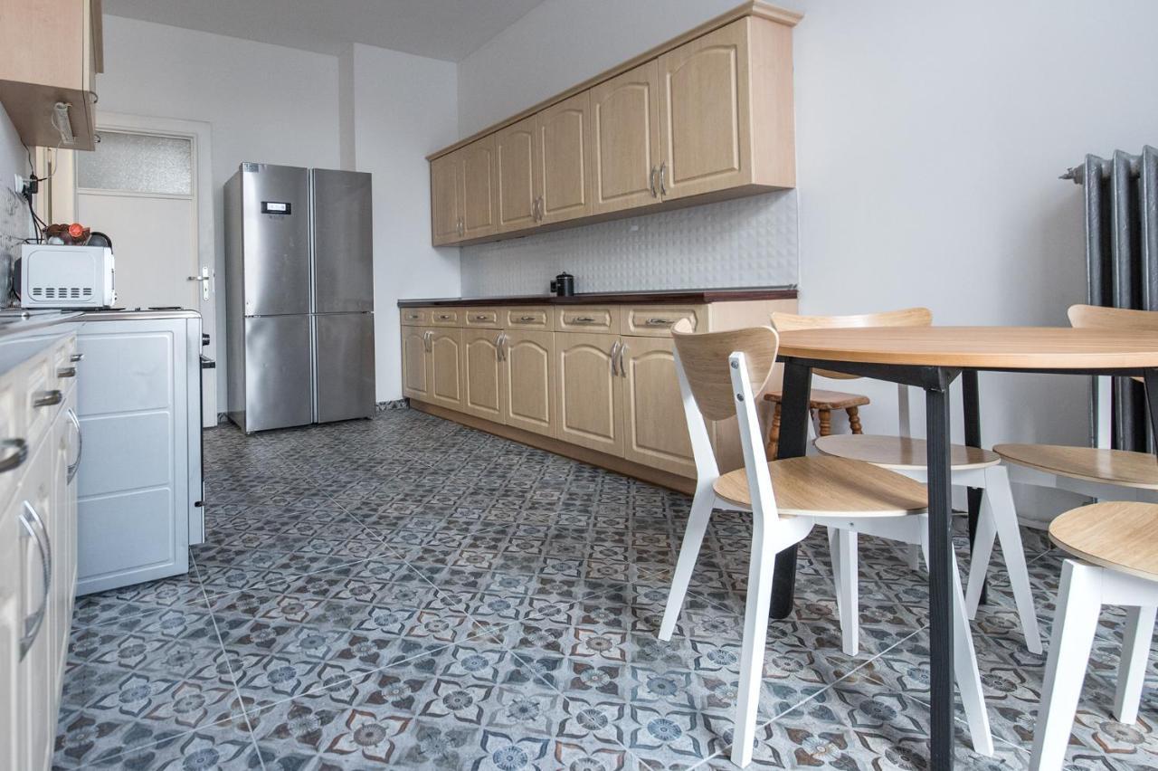 Apartamenty Pilsudskiego Гливице Екстериор снимка